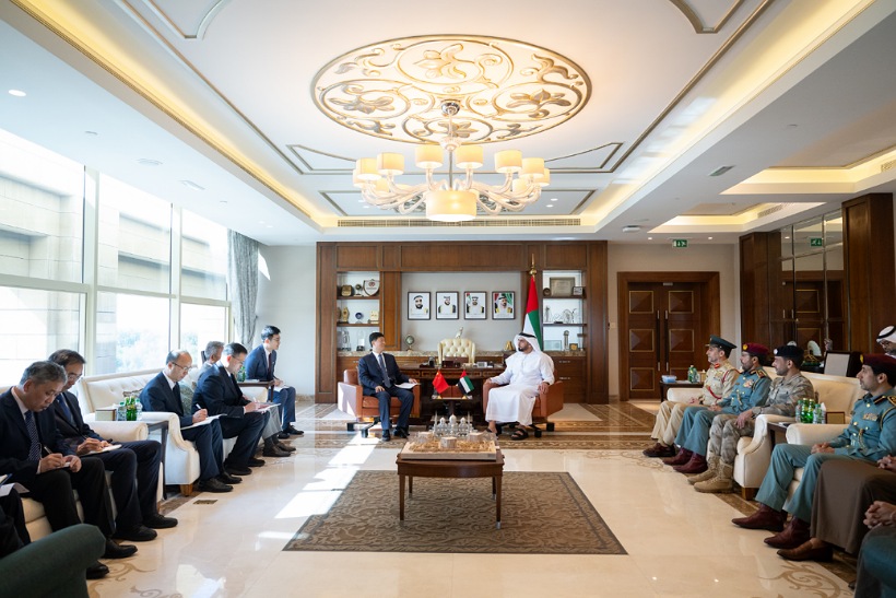 Saif bin Zayed meets with Chinese Assistant Minister of Public Security